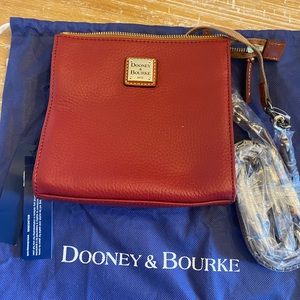 *Sold on MP* Dooney & Bourke Leather Handbag